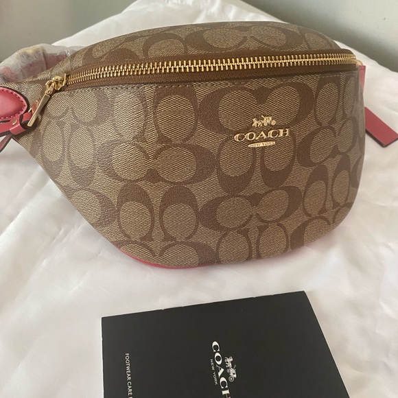 Coach belt bag/Fanny pack - Picture 2 of 9